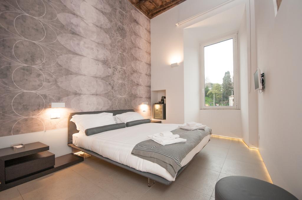 Affittacamere First Floor Roma